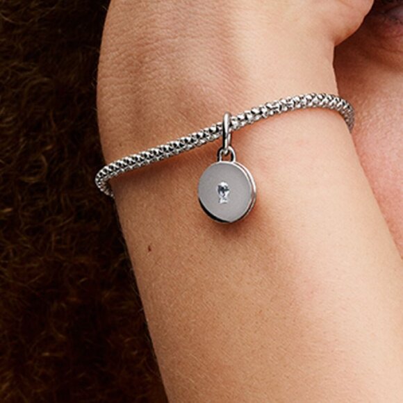 Pandora Openable & Engravable Love Locket Dangle Charm - Picture 5 of 6